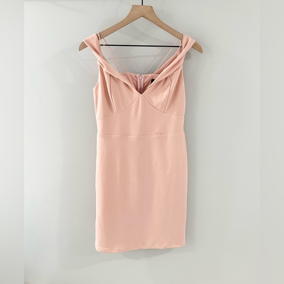 NWT Olia Off Shoulder Mini Dress Pink Size Medium - Picture 1 of 5